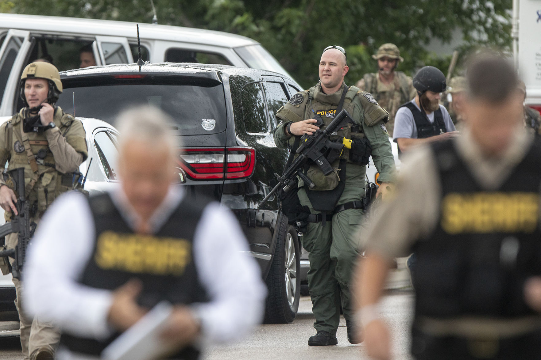 081518-nws-standoff004.jpg (copy) (copy)